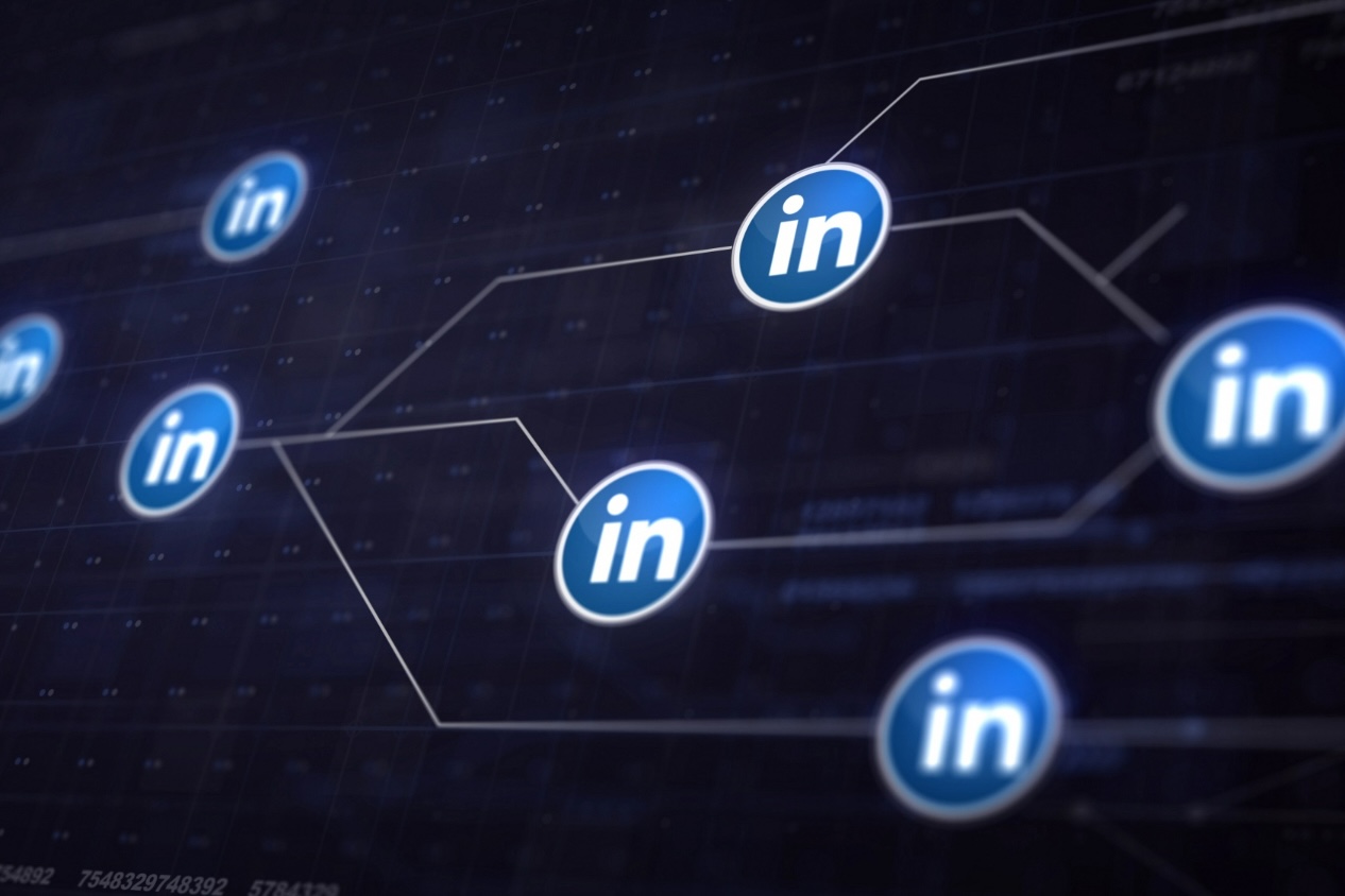 4 Tips for Knowing What Not to Post on LinkedIn